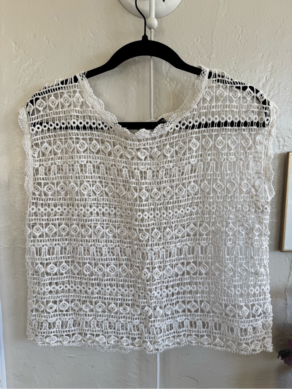 Women's White Crochet Lace Camisole Top